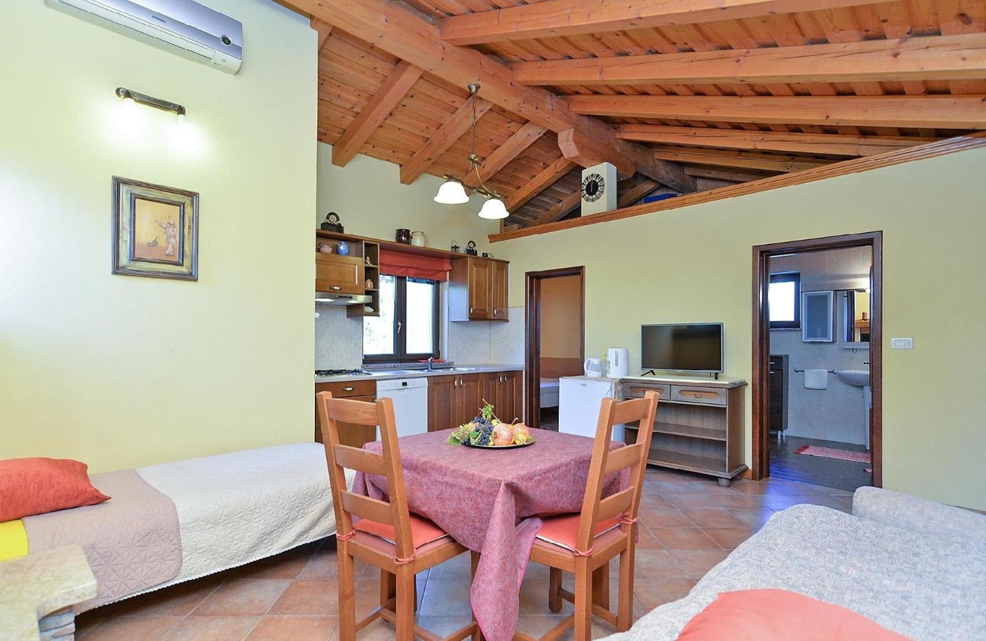 Fuer 3 Personen Ca 45 Qm In Rovinj, Istrien Istrische Riviera Apartman Rovinj